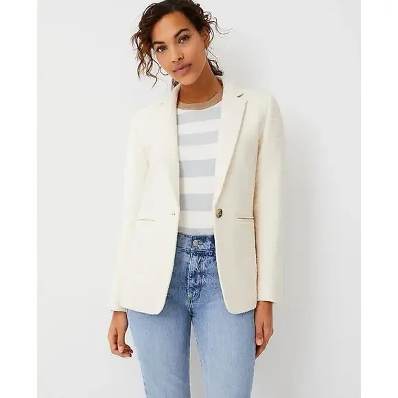 Ann Taylor The Hutton Blazer In Tweed Ivory White Career Office Size 4 NWT $179 - Picture 2 of 9